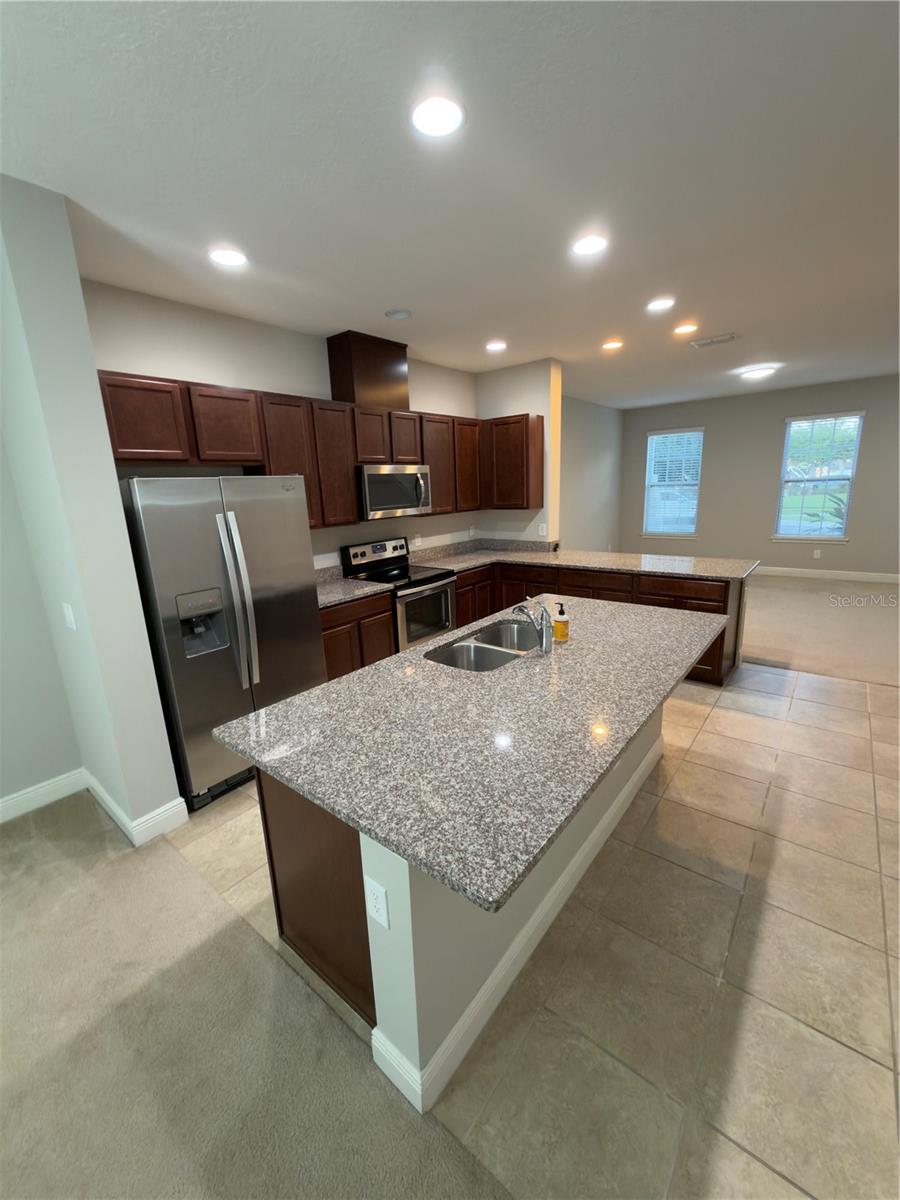HAMLIN RESERVE - Residential Lease