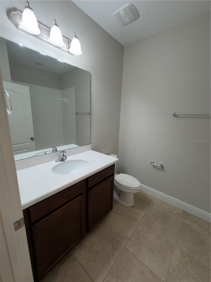 HAMLIN RESERVE - Residential Lease