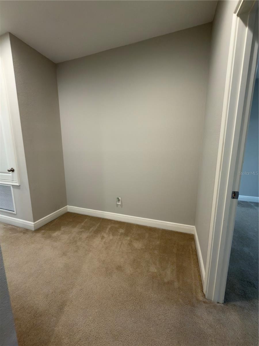 HAMLIN RESERVE - Residential Lease