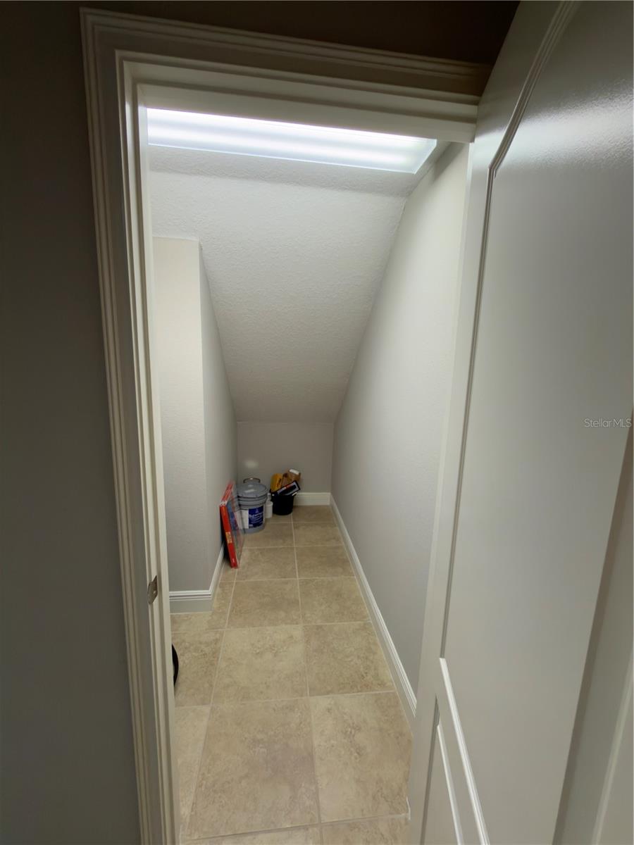 HAMLIN RESERVE - Residential Lease