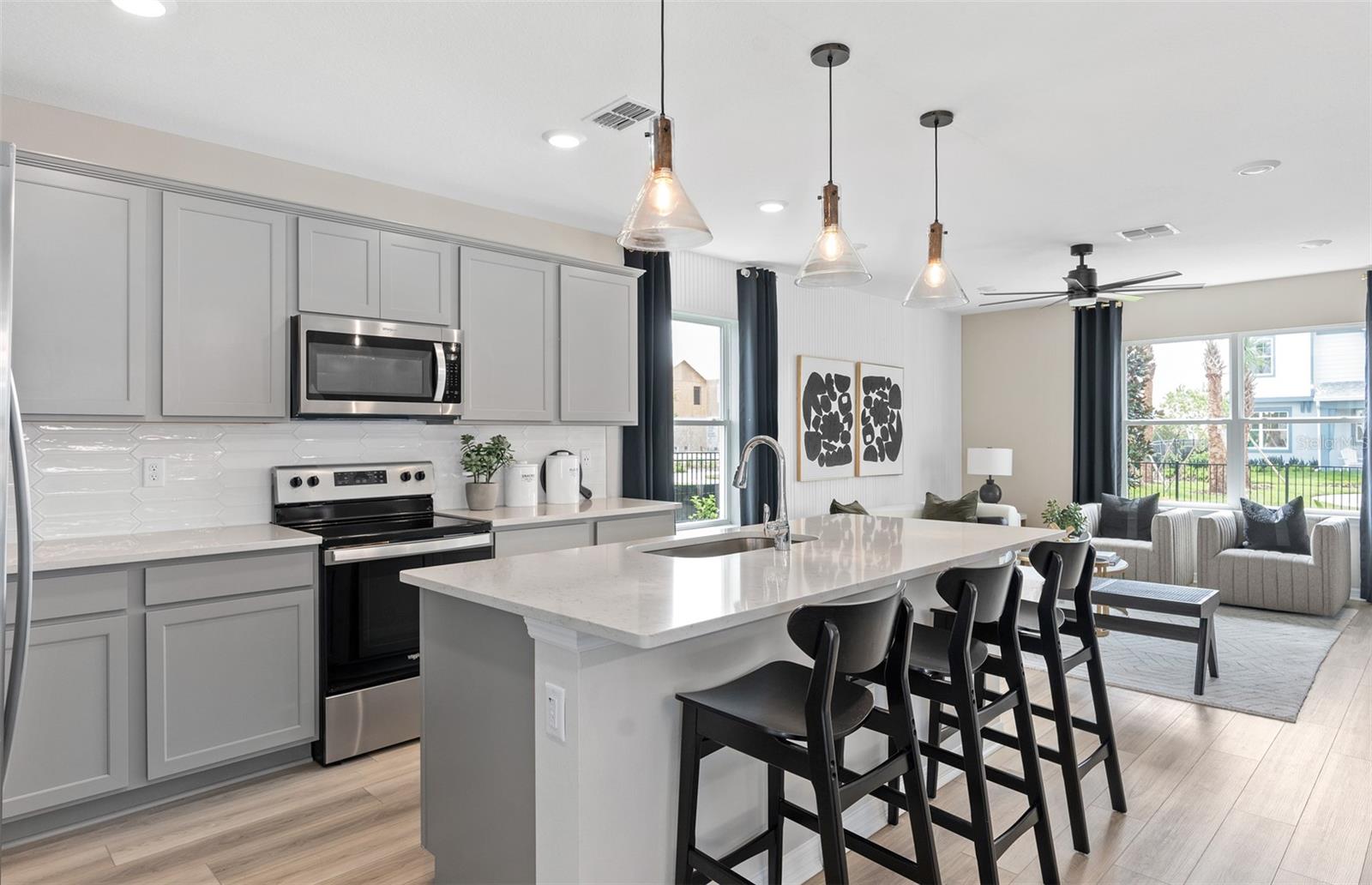 SILVERLEAF OAKS - Residential