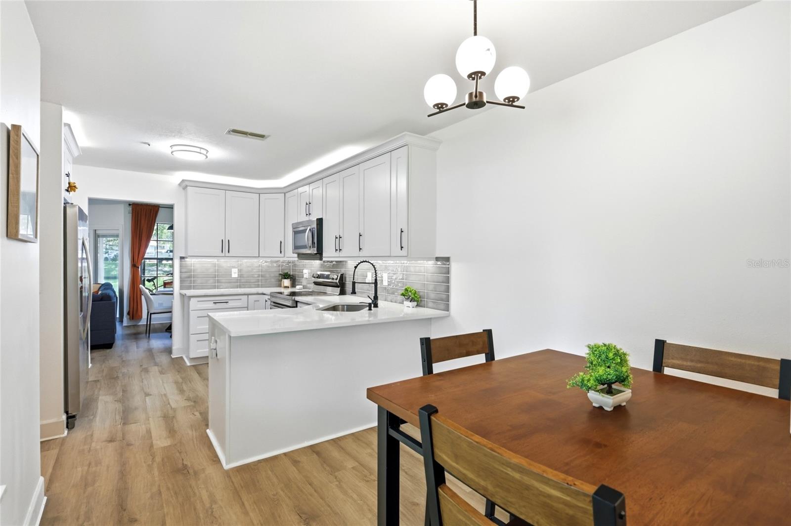 NORTHBRIDGE AT COUNTRY CREEK - Residential