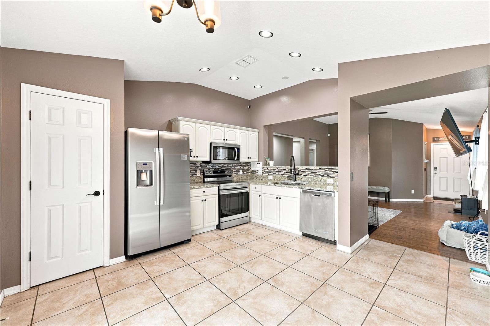 MANGO GROVES UNIT 1 - Residential