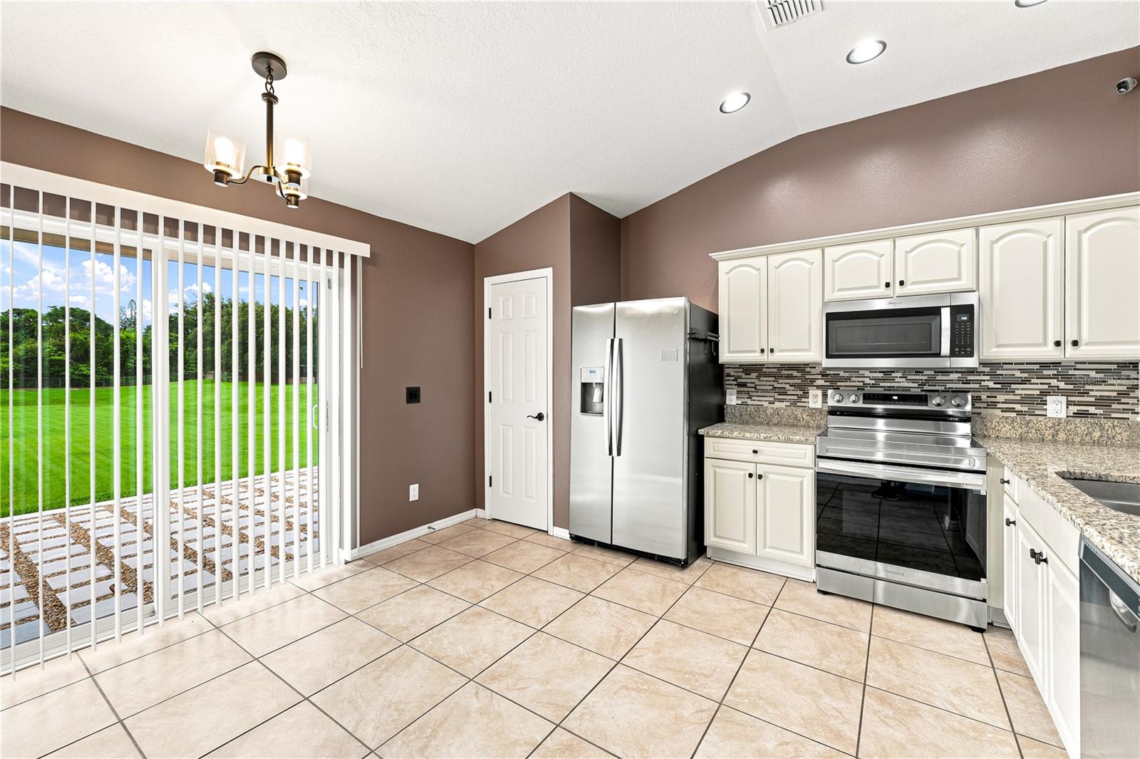 MANGO GROVES UNIT 1 - Residential