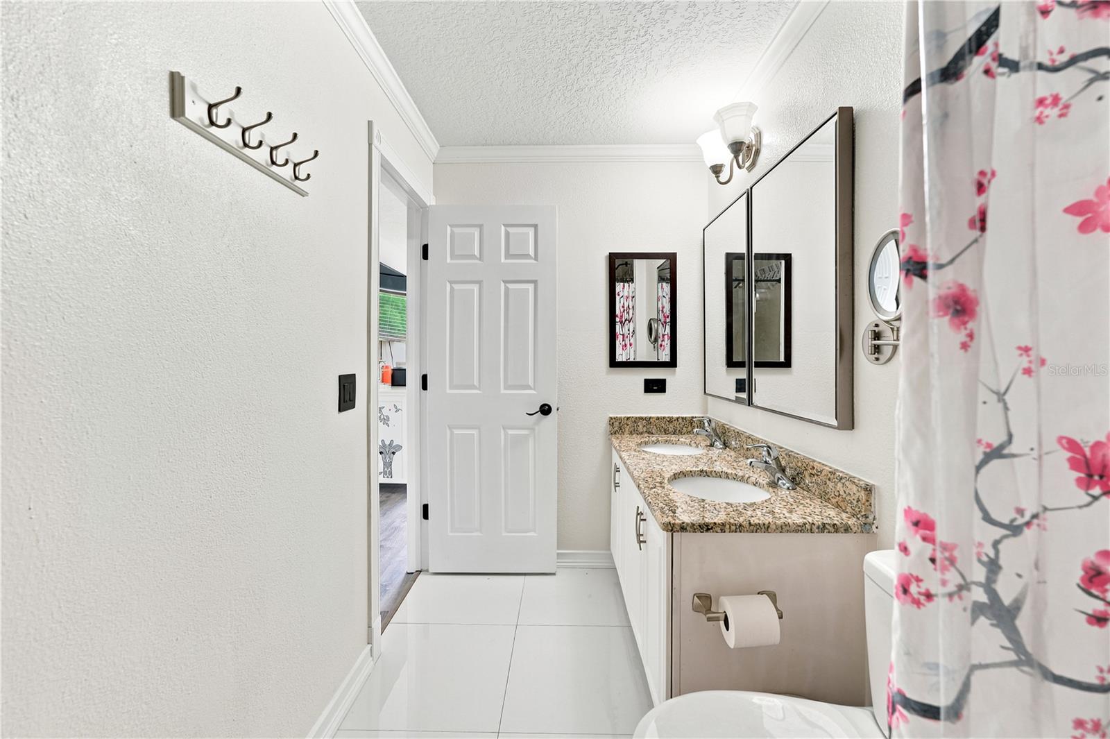 MANGO GROVES UNIT 1 - Residential