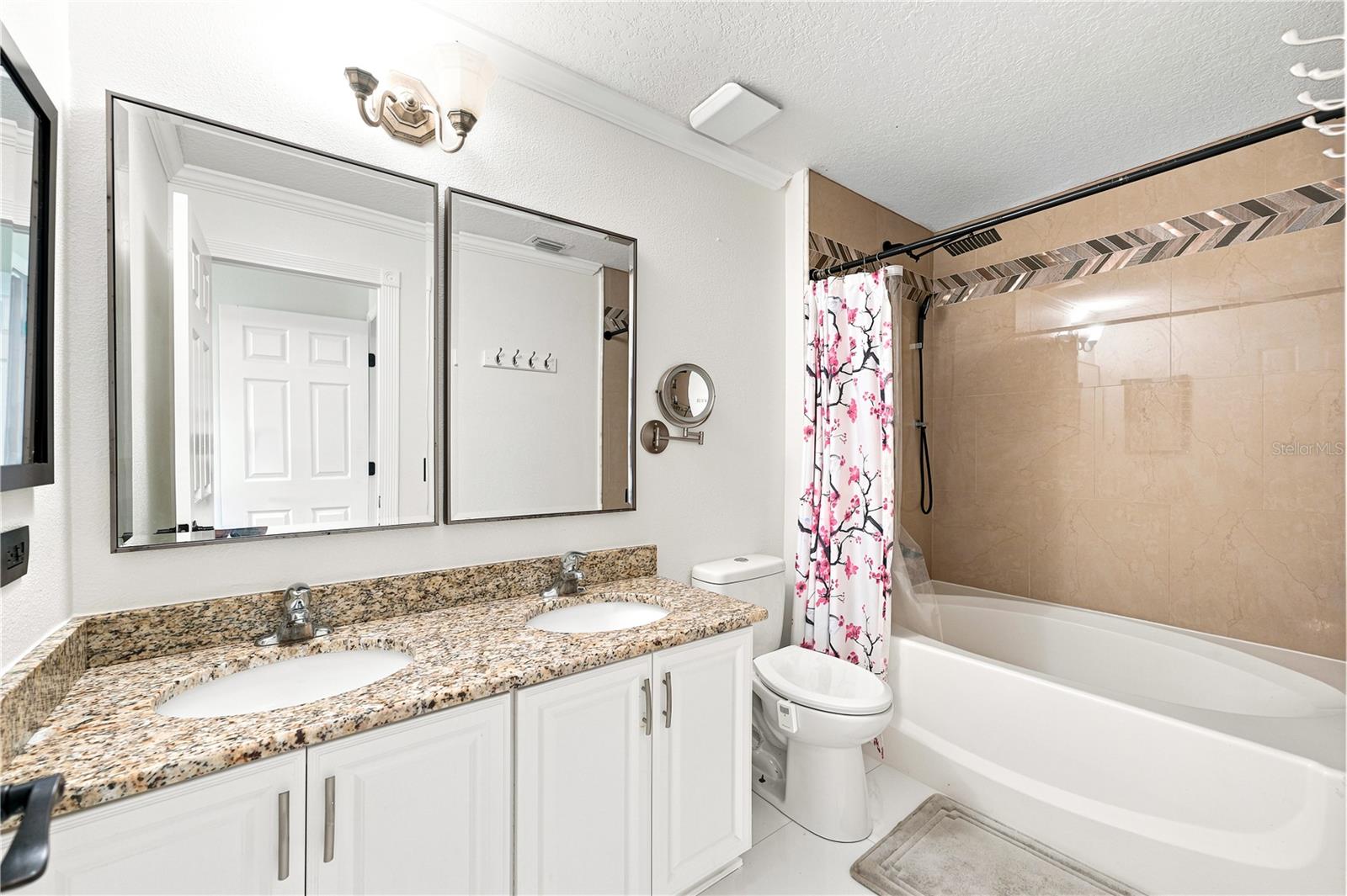 MANGO GROVES UNIT 1 - Residential
