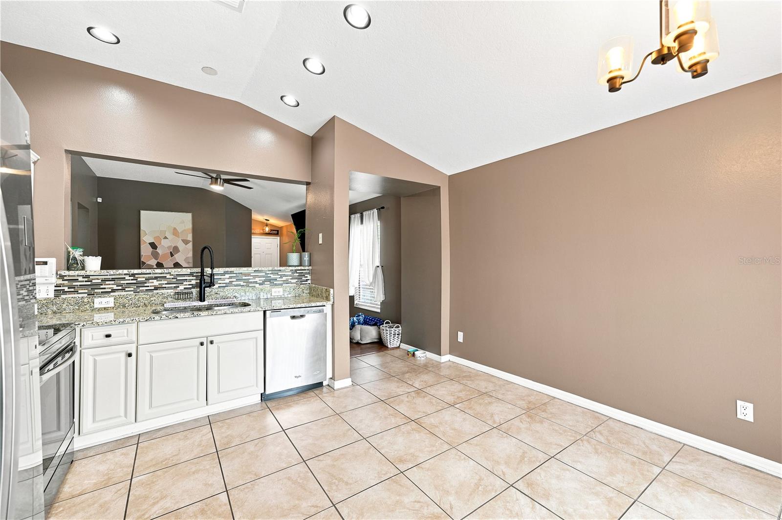MANGO GROVES UNIT 1 - Residential