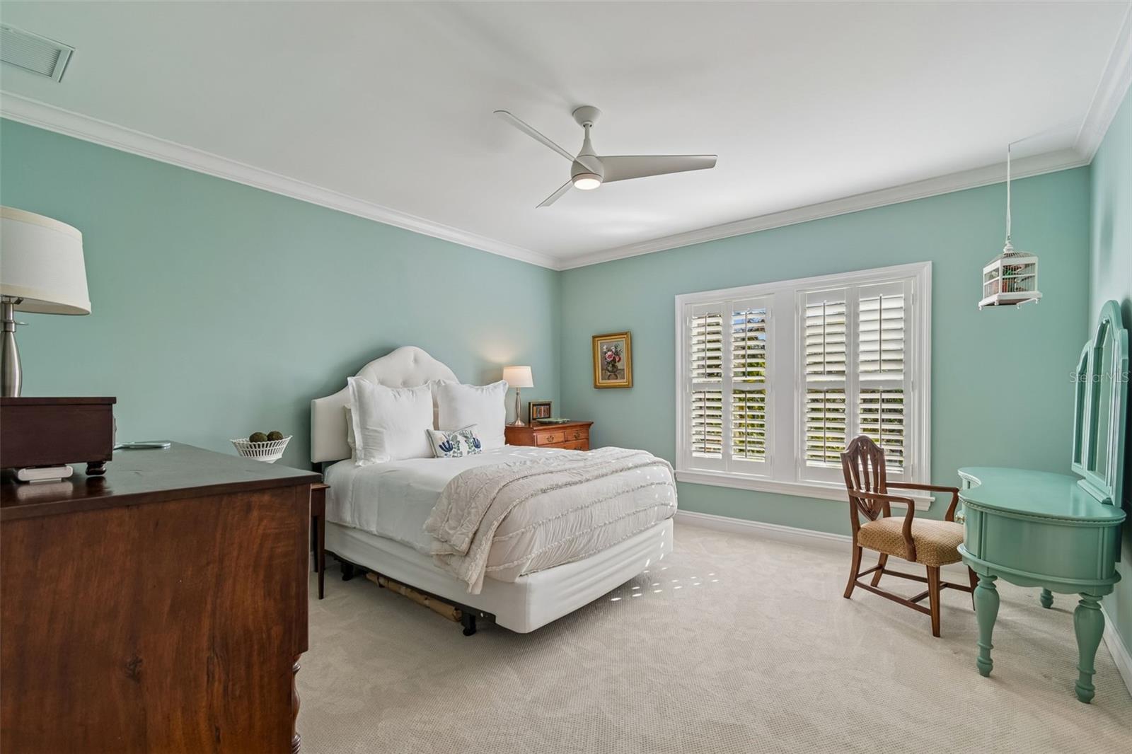 BEL MAR SHORES - Residential
