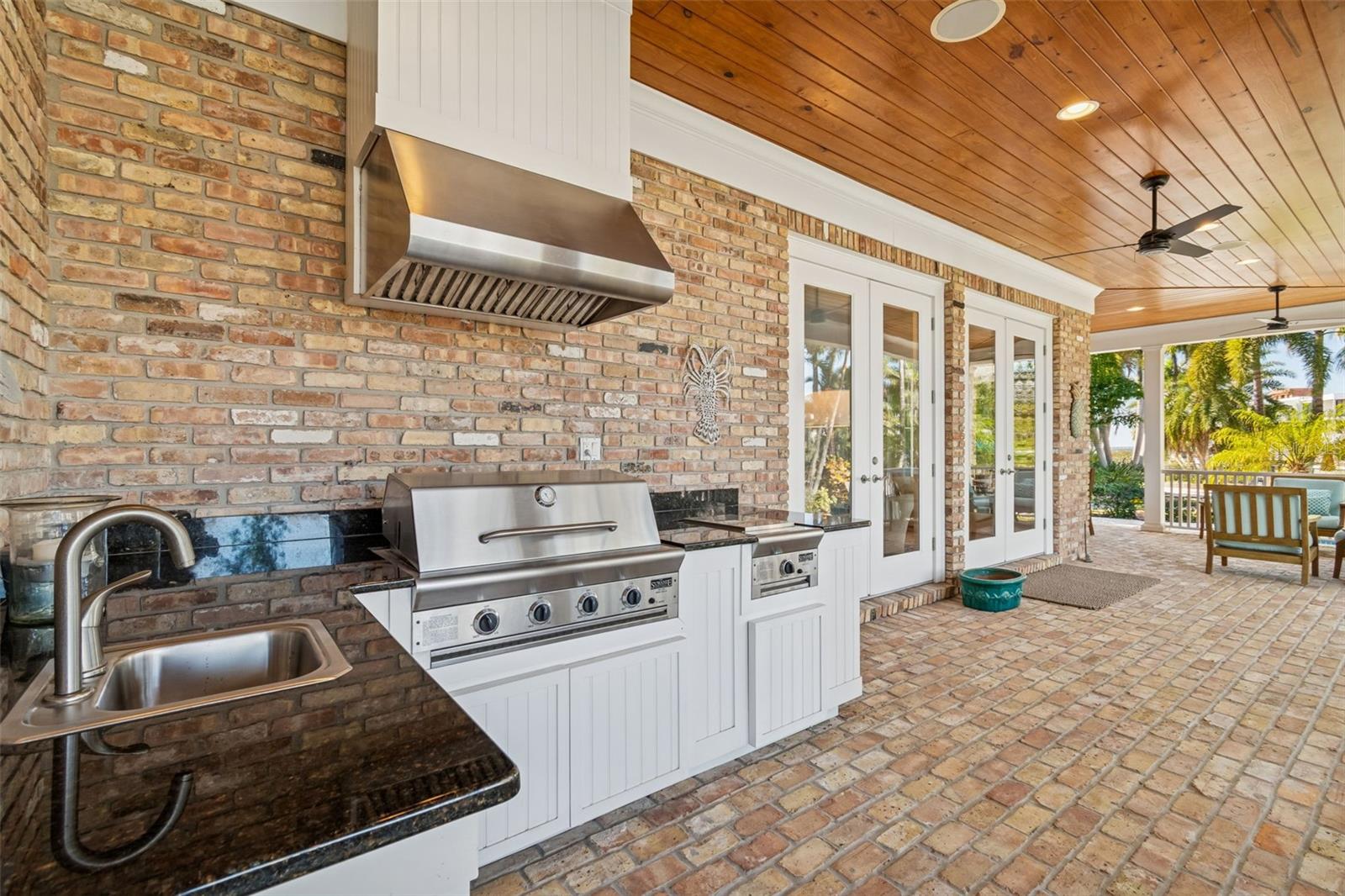 BEL MAR SHORES - Residential
