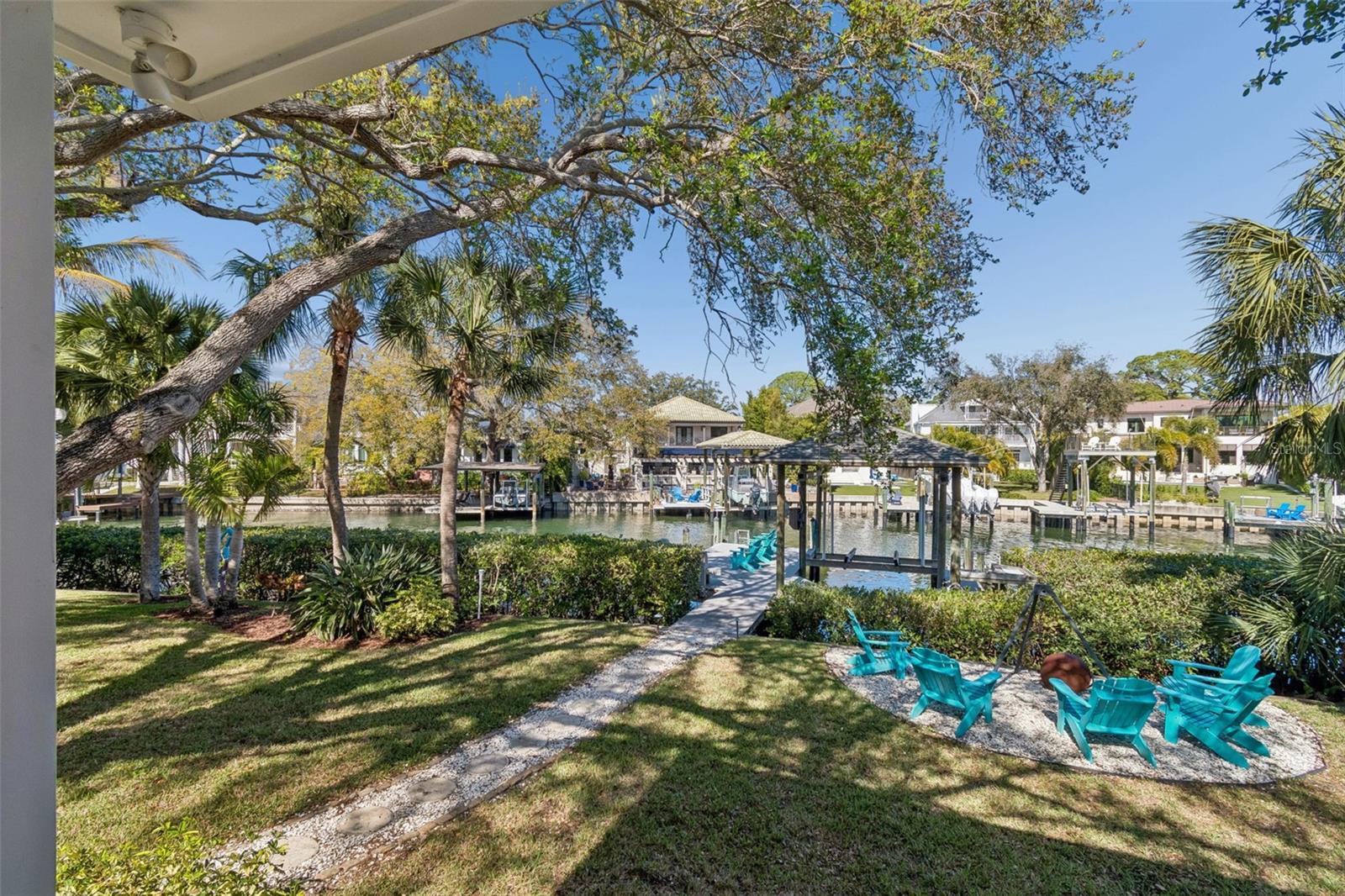 BEL MAR SHORES - Residential