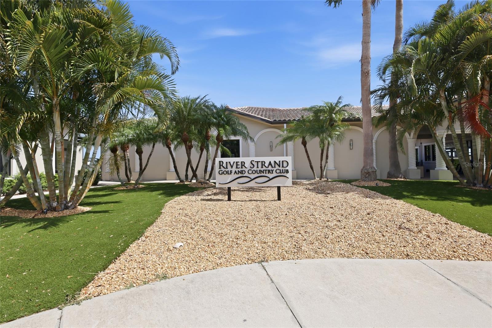 RIVER STRAND - Residential