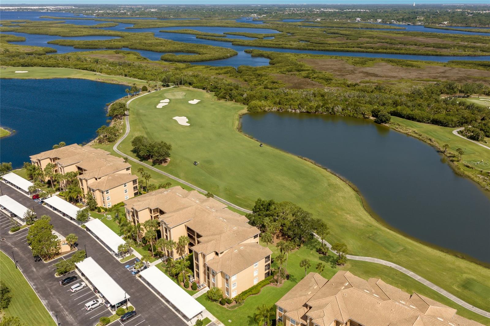 RIVER STRAND - Residential