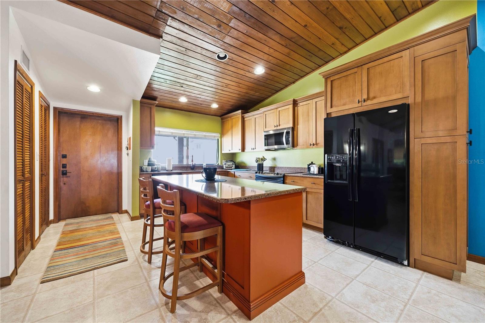 COUNTRY CLUB VILLAGE CONDO - Residential