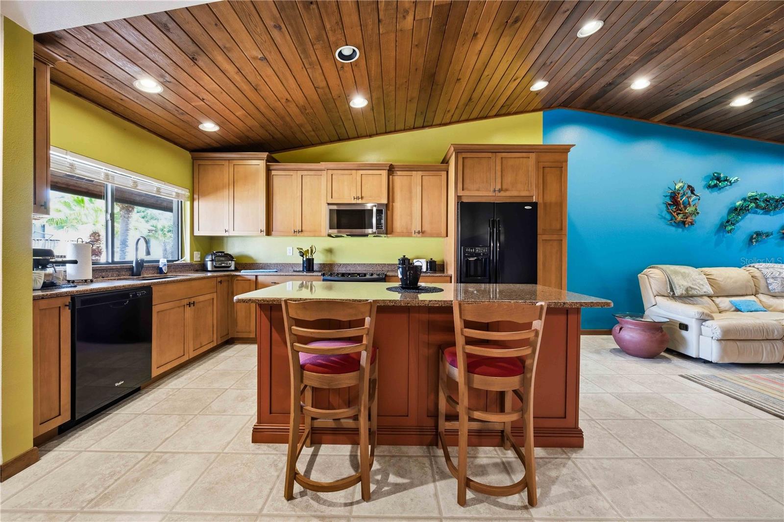 COUNTRY CLUB VILLAGE CONDO - Residential