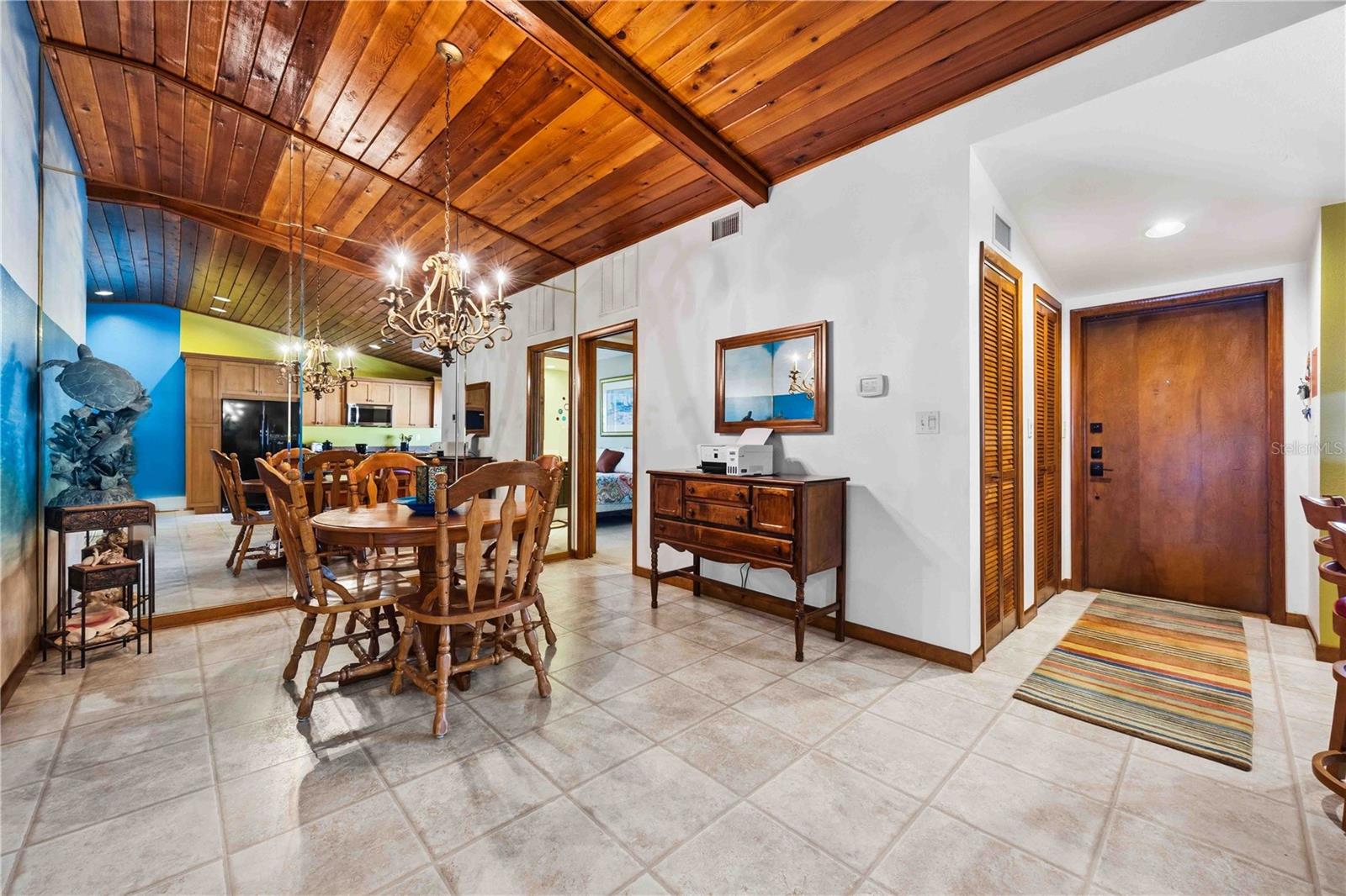 COUNTRY CLUB VILLAGE CONDO - Residential