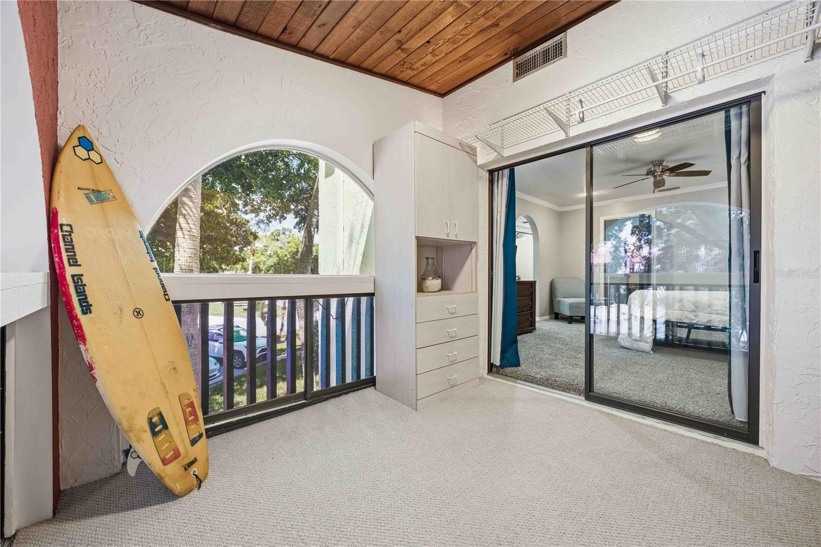 COUNTRY CLUB VILLAGE CONDO - Residential