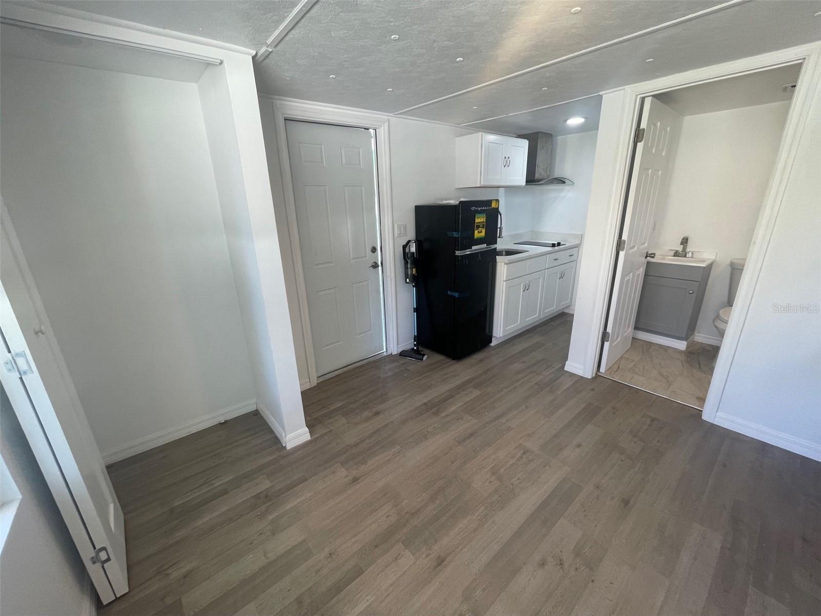 CHARLIN PARK SIXTH ADD - Residential