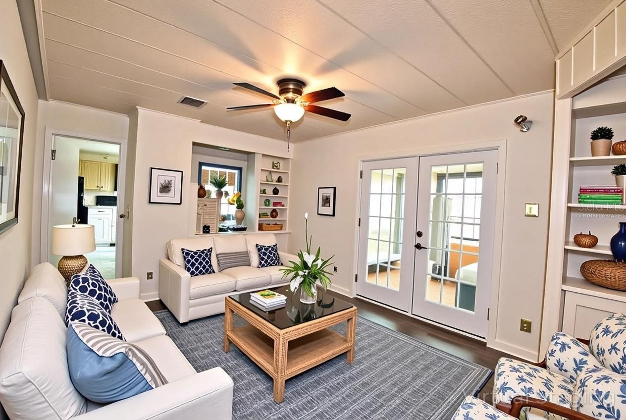 LAUREL WOOD MOBILE ESTATES UNIT 4 - Residential