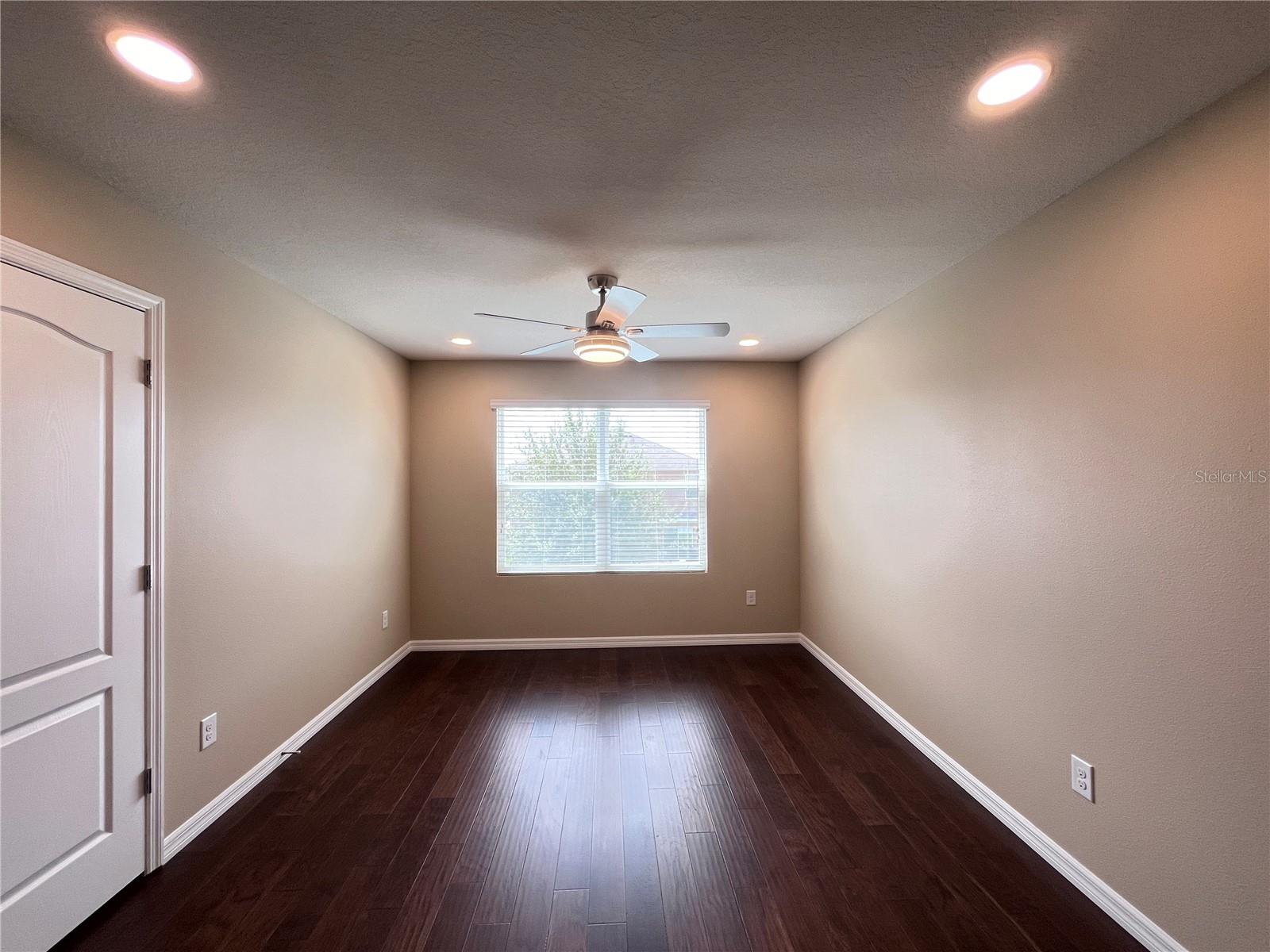 SAWGRASS BAY PH 2A - Residential Lease