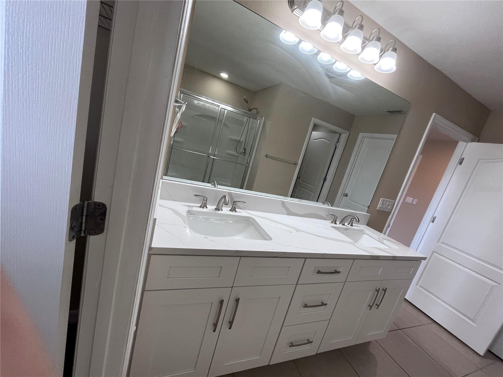 SAWGRASS BAY PH 2A - Residential Lease