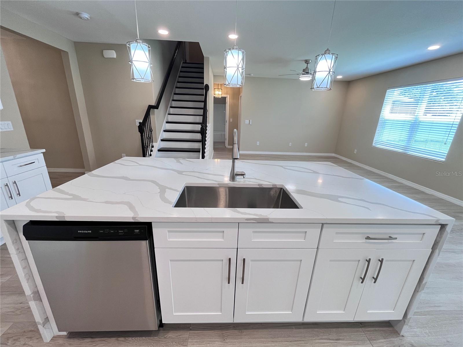 SAWGRASS BAY PH 2A - Residential Lease