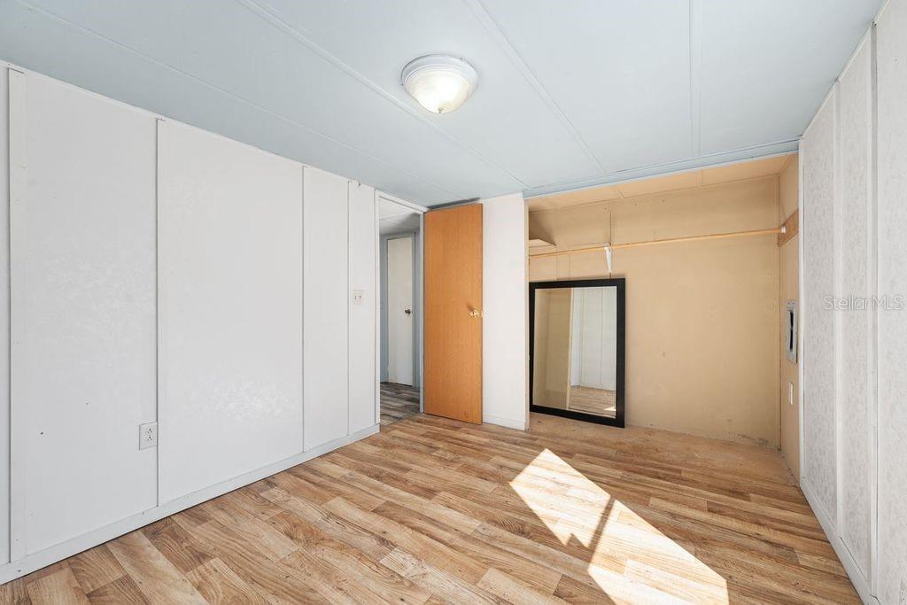 WOODS & LAKES - Residential
