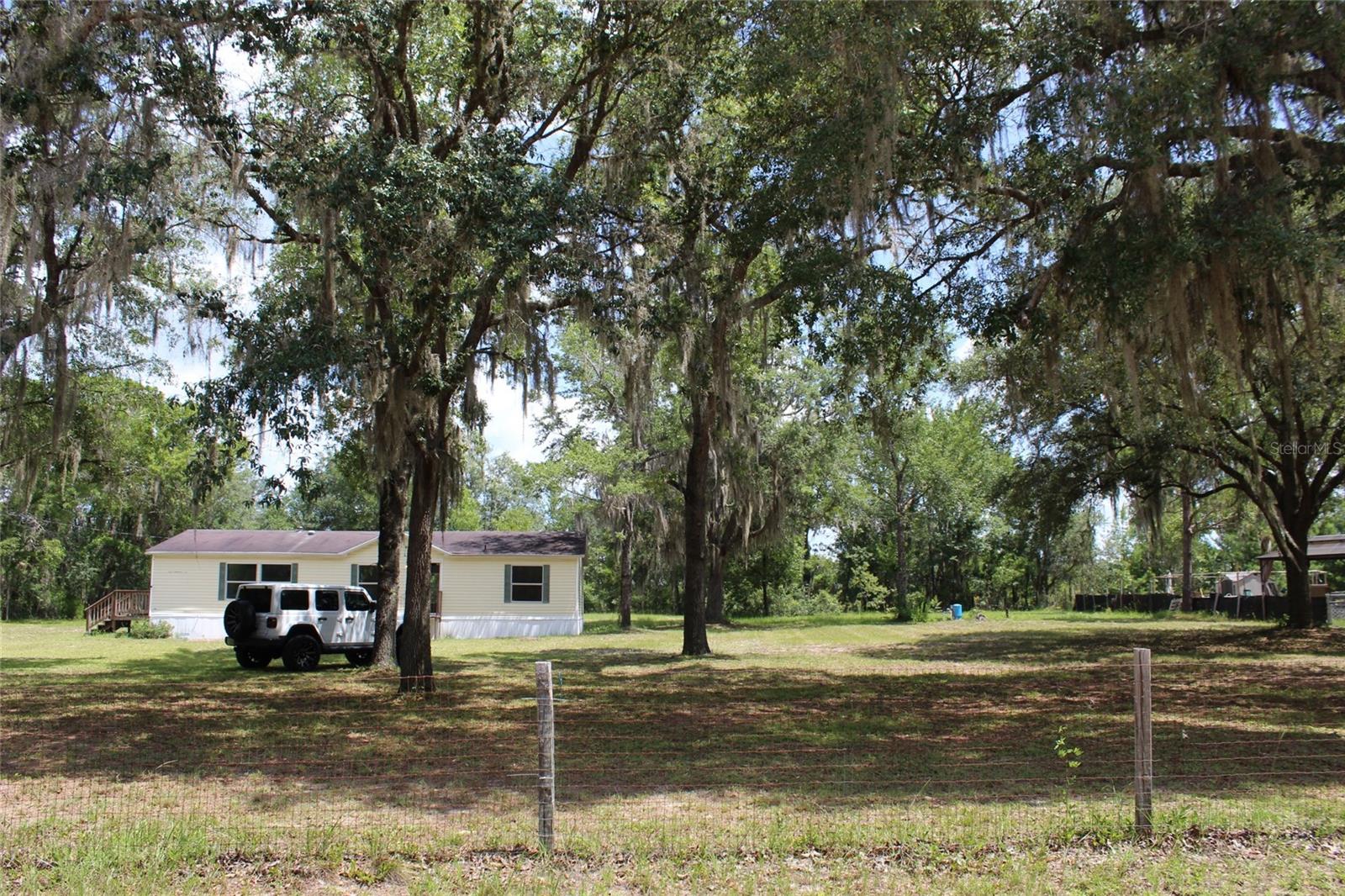 INTERLACHEN LAKES ESTATES - Residential