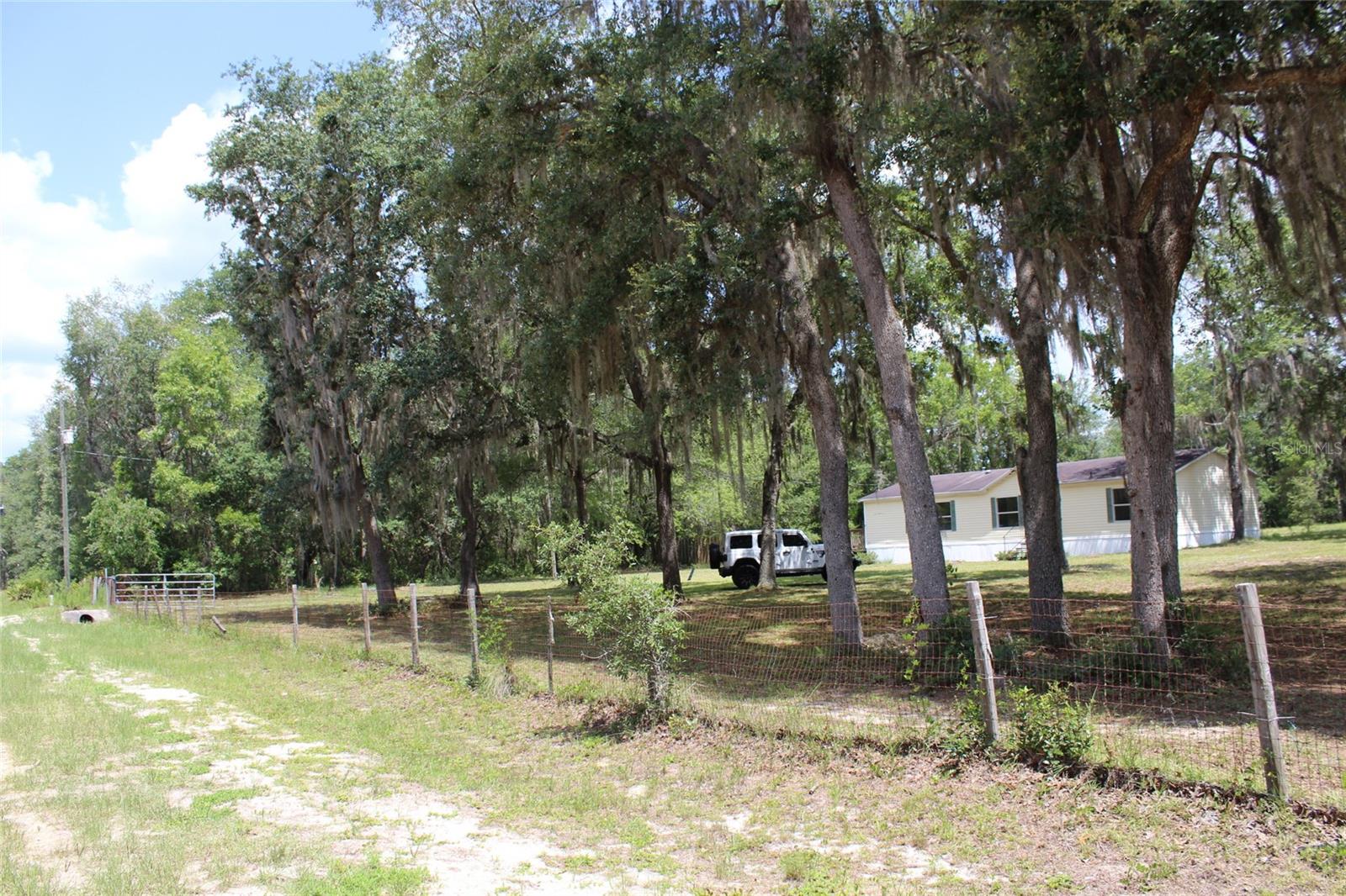 INTERLACHEN LAKES ESTATES - Residential