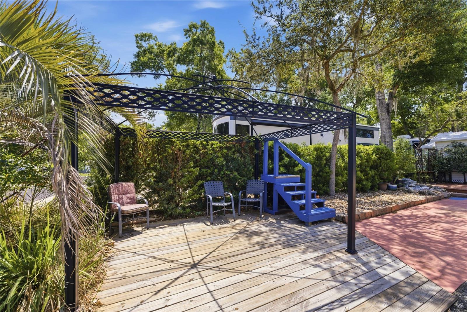 NATURE COAST LANDINGS CAMPGROUND - Land