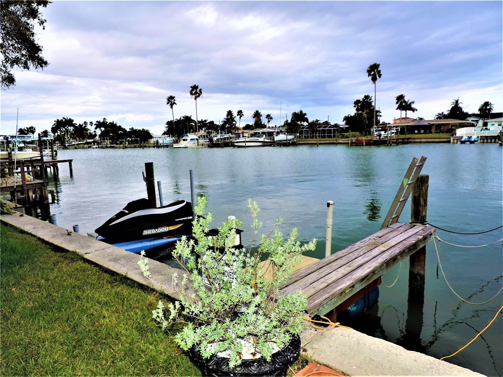 CAPRI ISLE SUB - Residential Lease