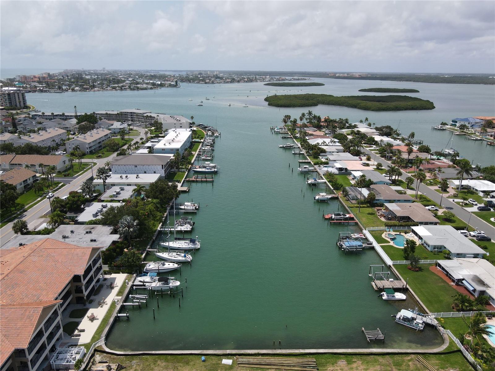 CAPRI ISLE SUB - Residential Lease