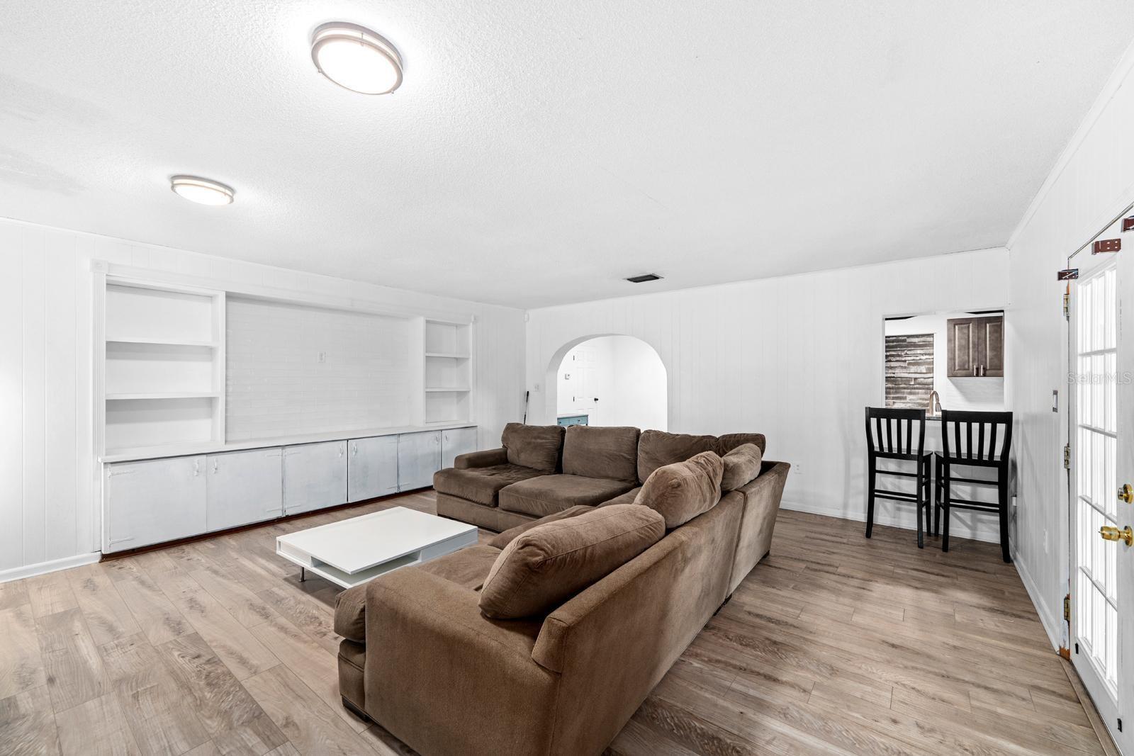 UNPLATTED - Residential
