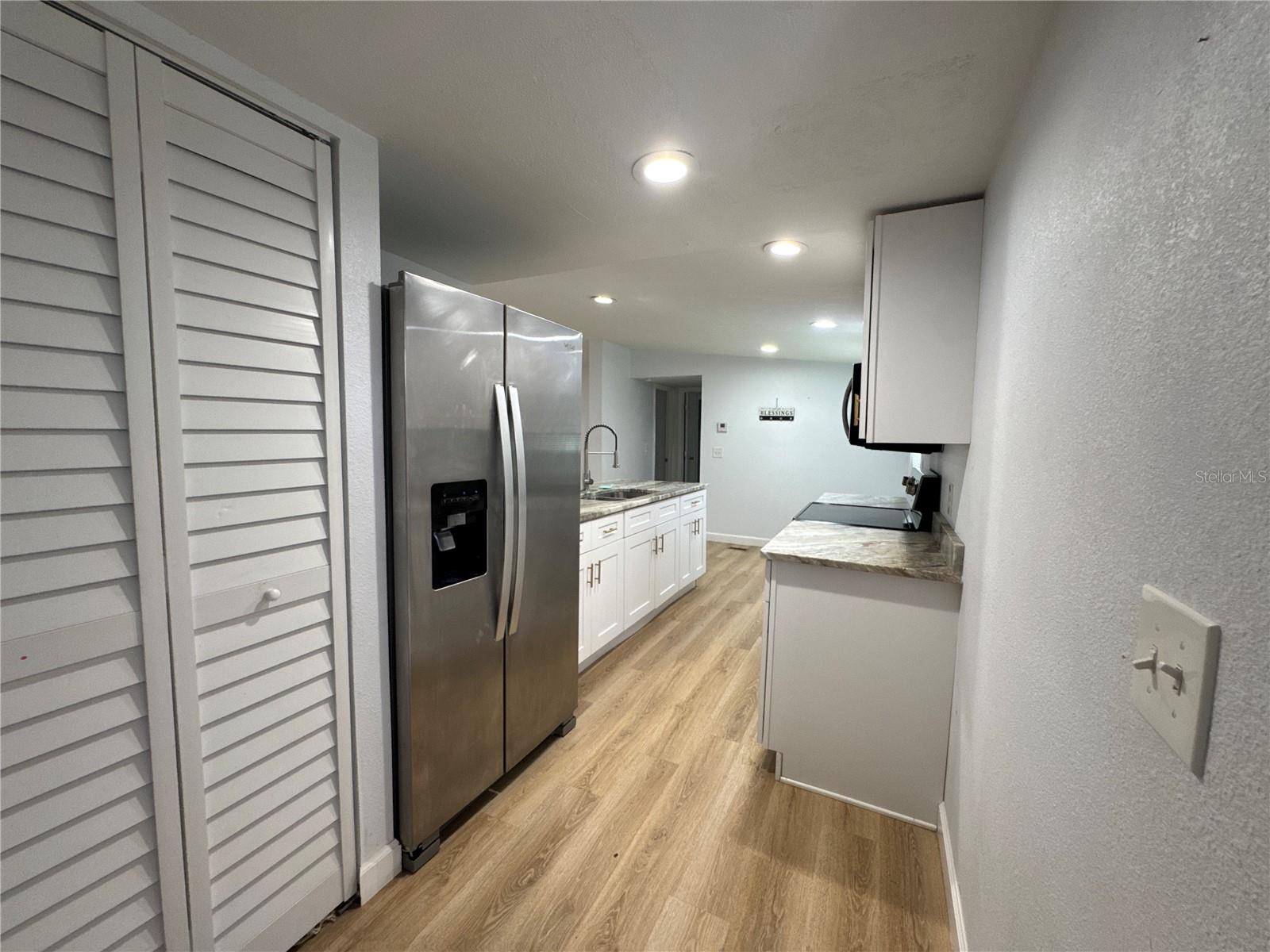 SUN LAKE ESTATES - Residential