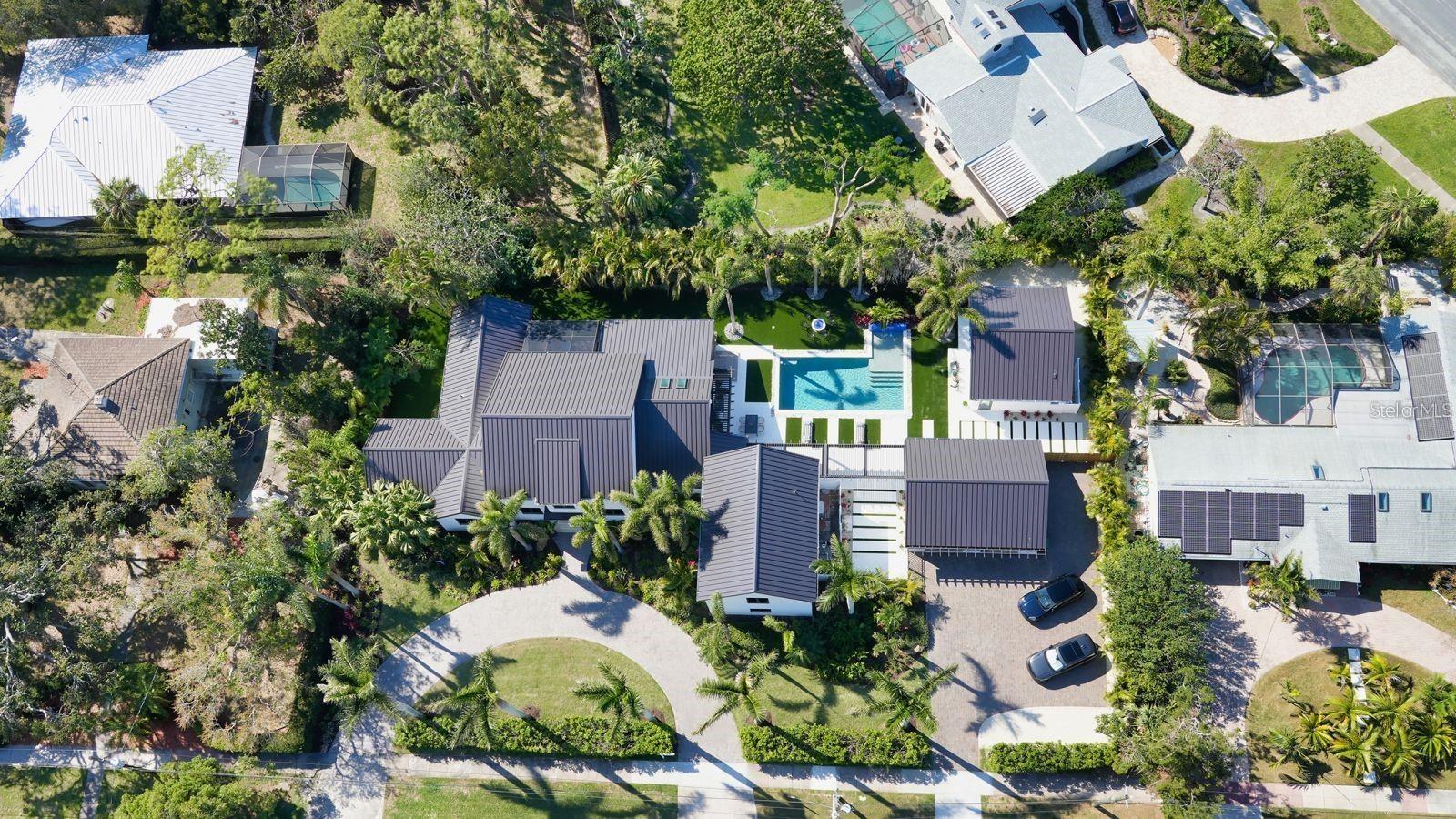 INDIAN BEACH SAPPHIRE SHORES - Residential