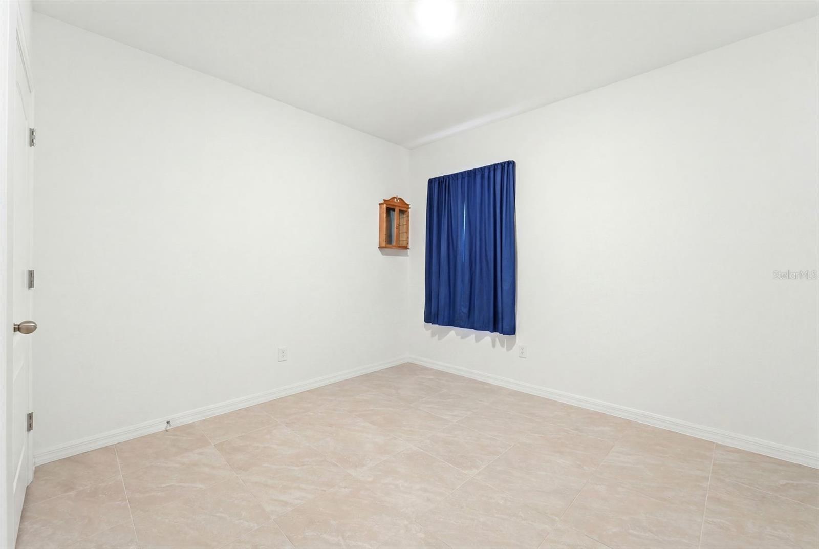WOODBRIDGE LKS/EDGEWATER - Residential