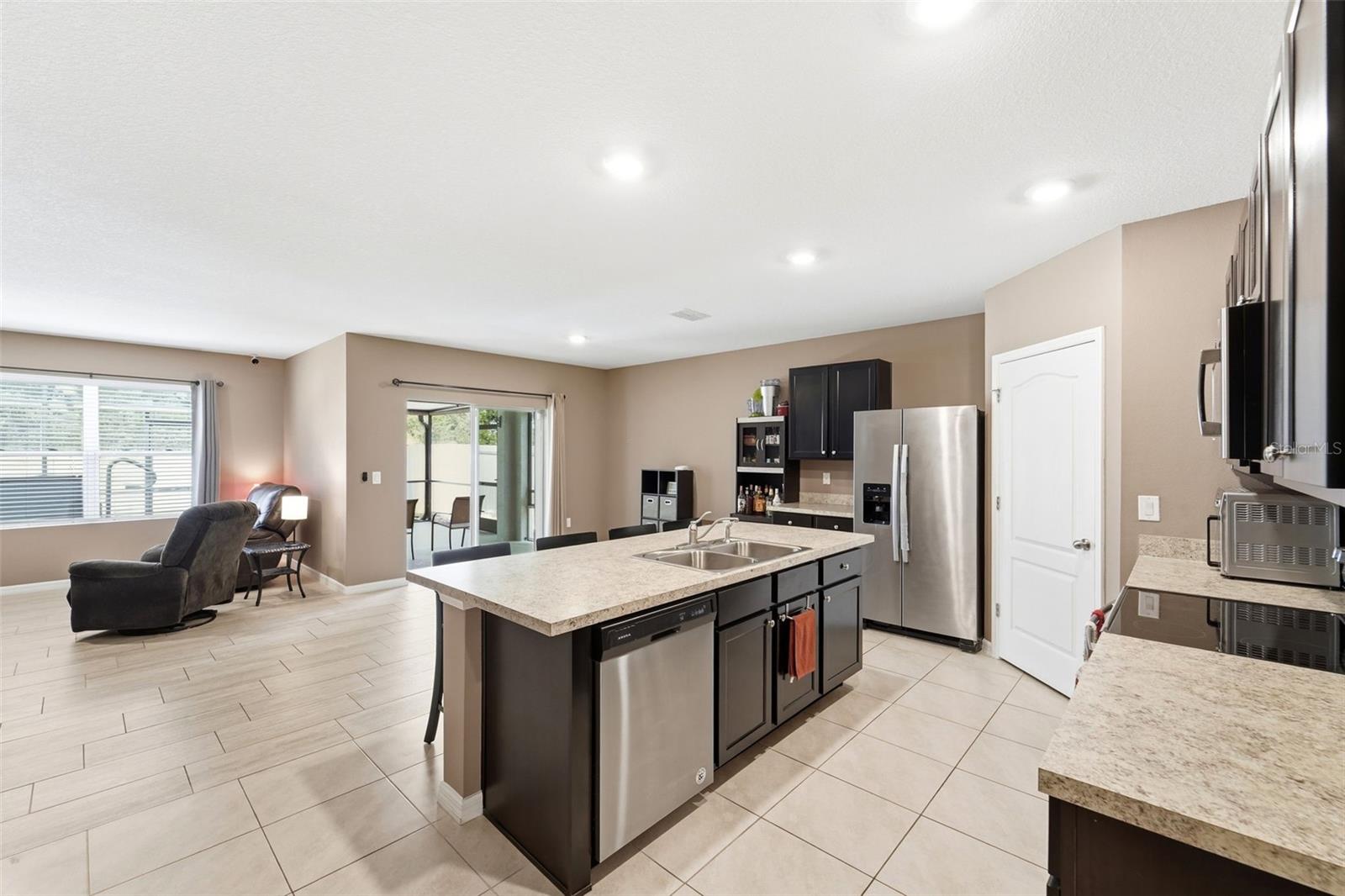 WOODBRIDGE LKS/EDGEWATER - Residential