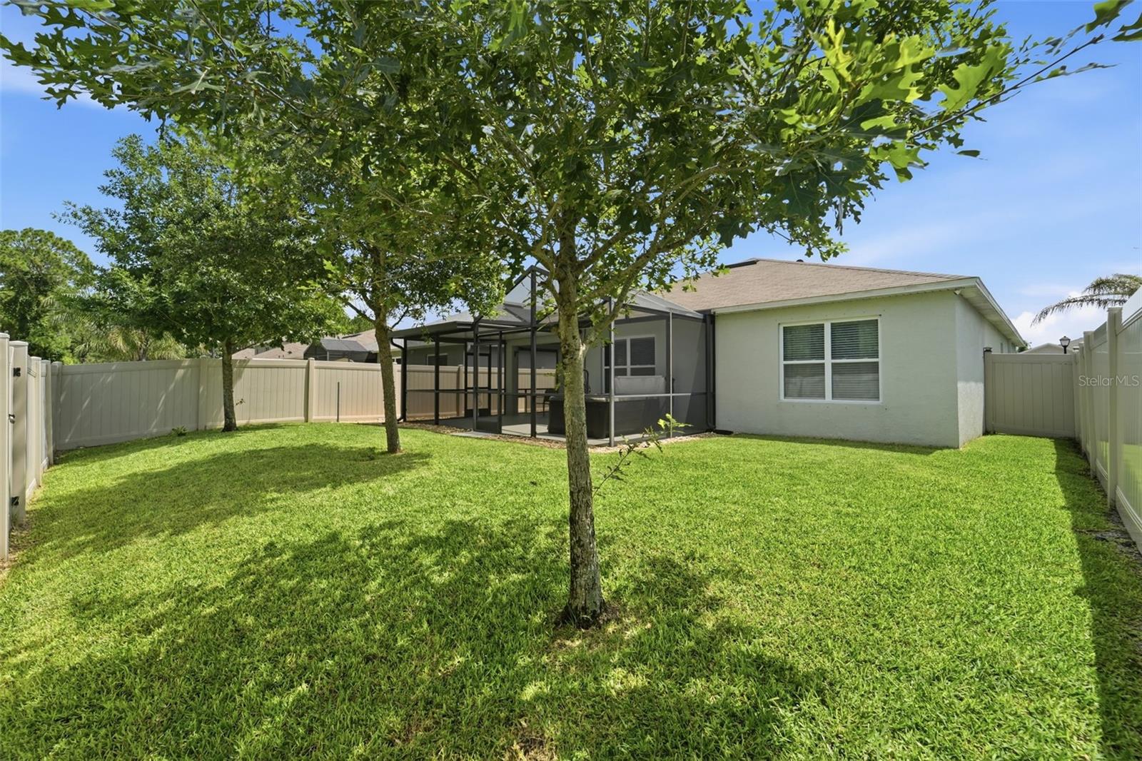 WOODBRIDGE LKS/EDGEWATER - Residential