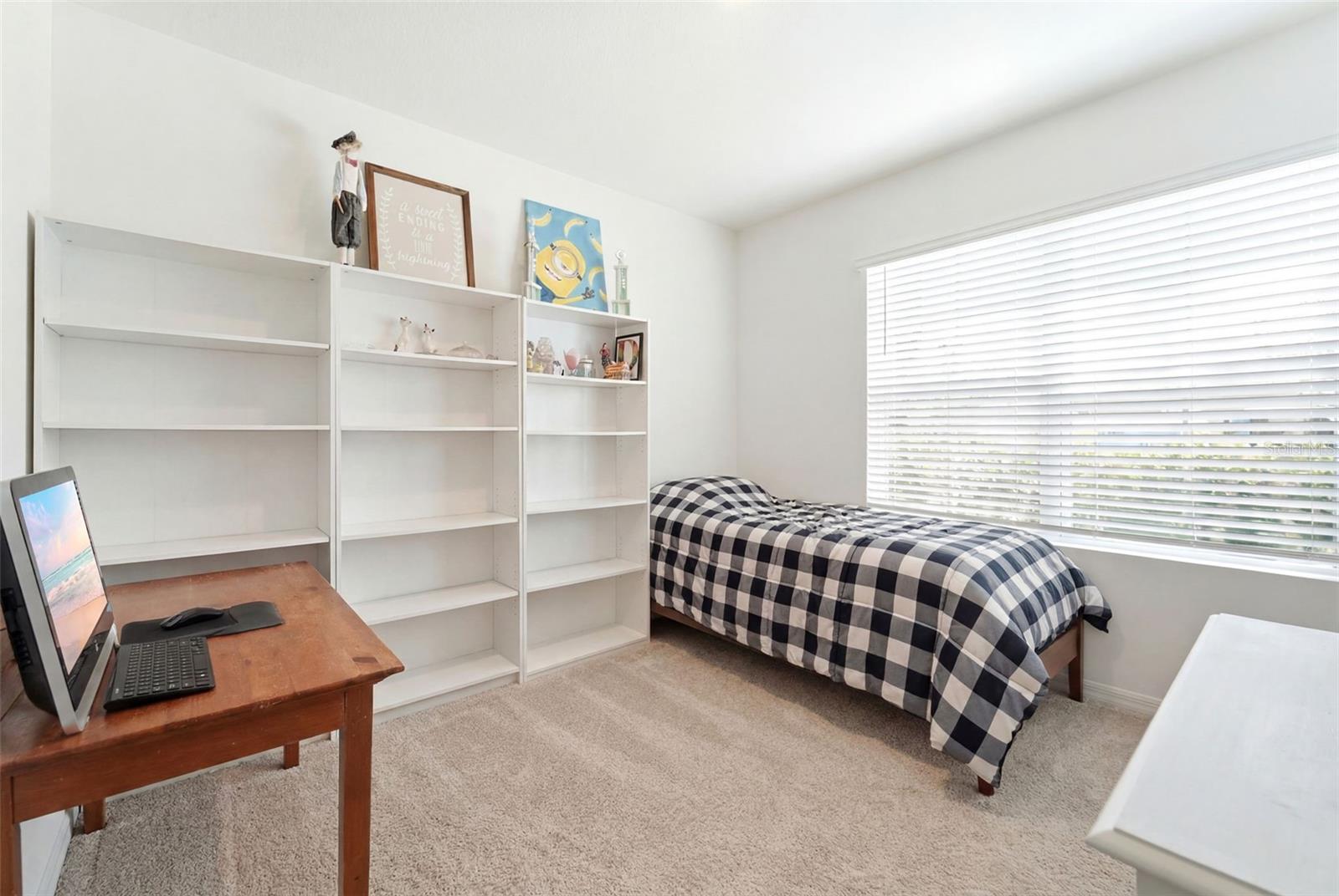 WOODBRIDGE LKS/EDGEWATER - Residential