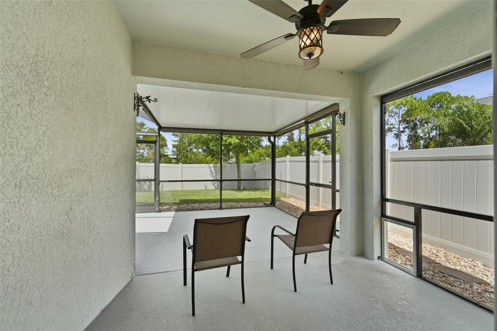 WOODBRIDGE LKS/EDGEWATER - Residential