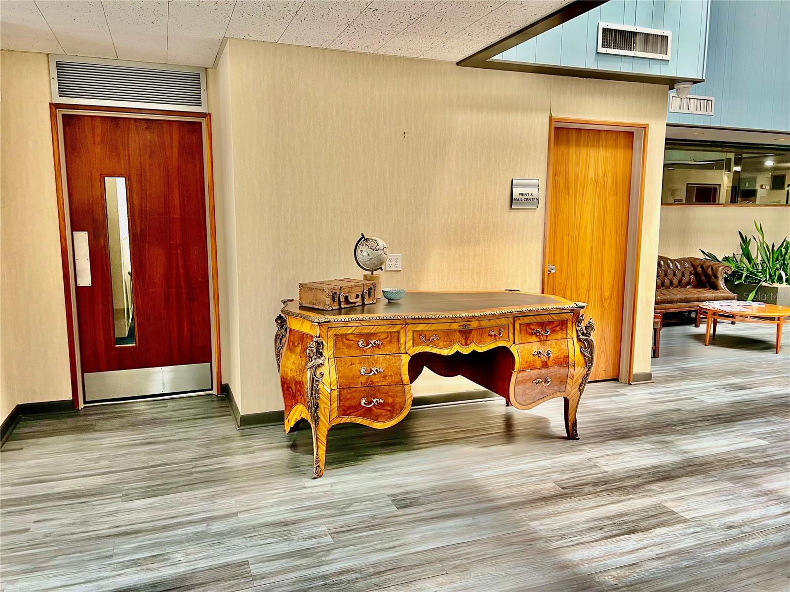 HIBISCUS GARDENS - Commercial Sale