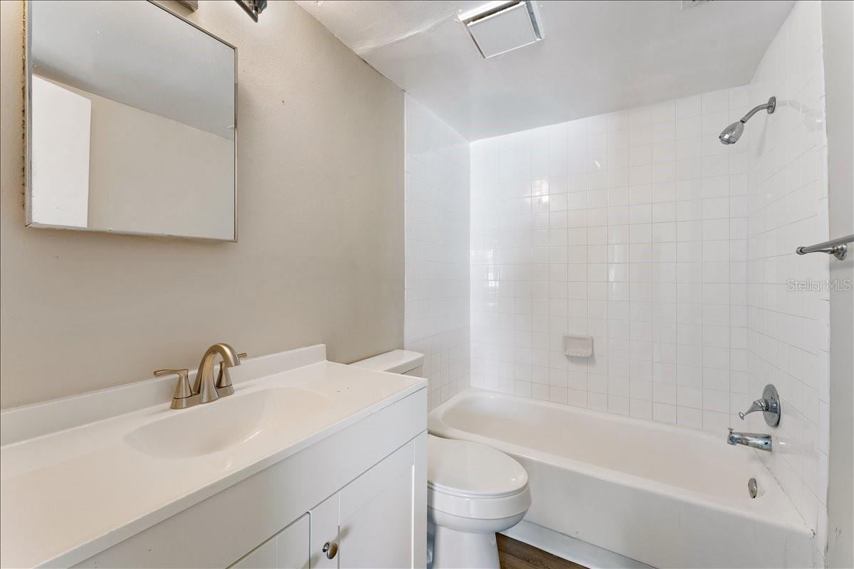 MANHATTAN PALMS CONDO - Residential