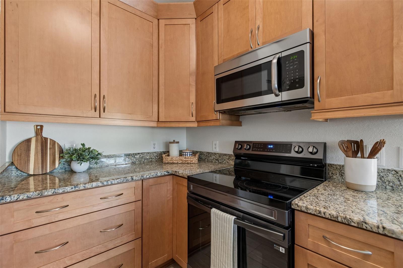 CROSS CREEK GARDENS - Residential