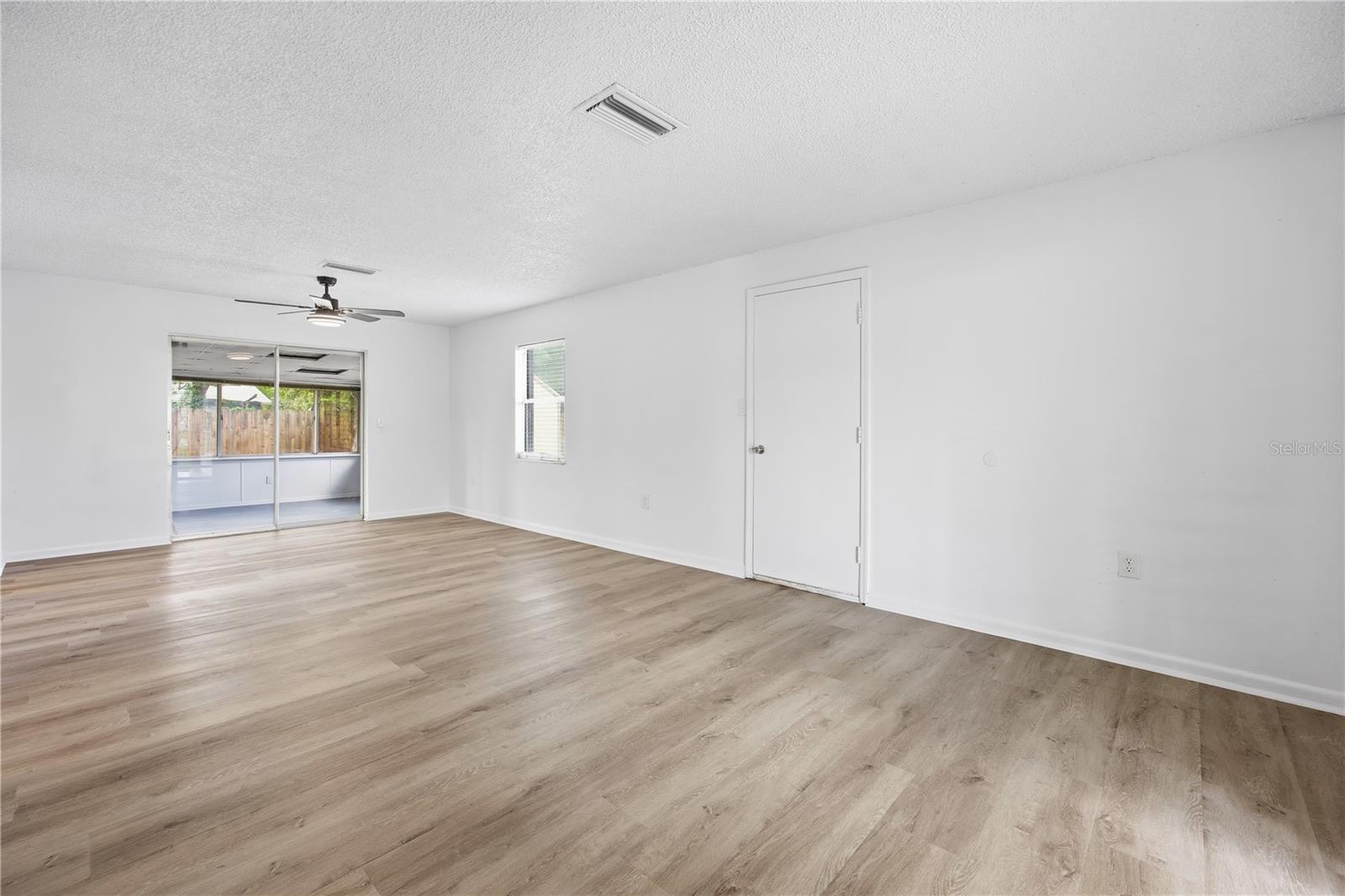 MARION OAKS UN 02 - Residential