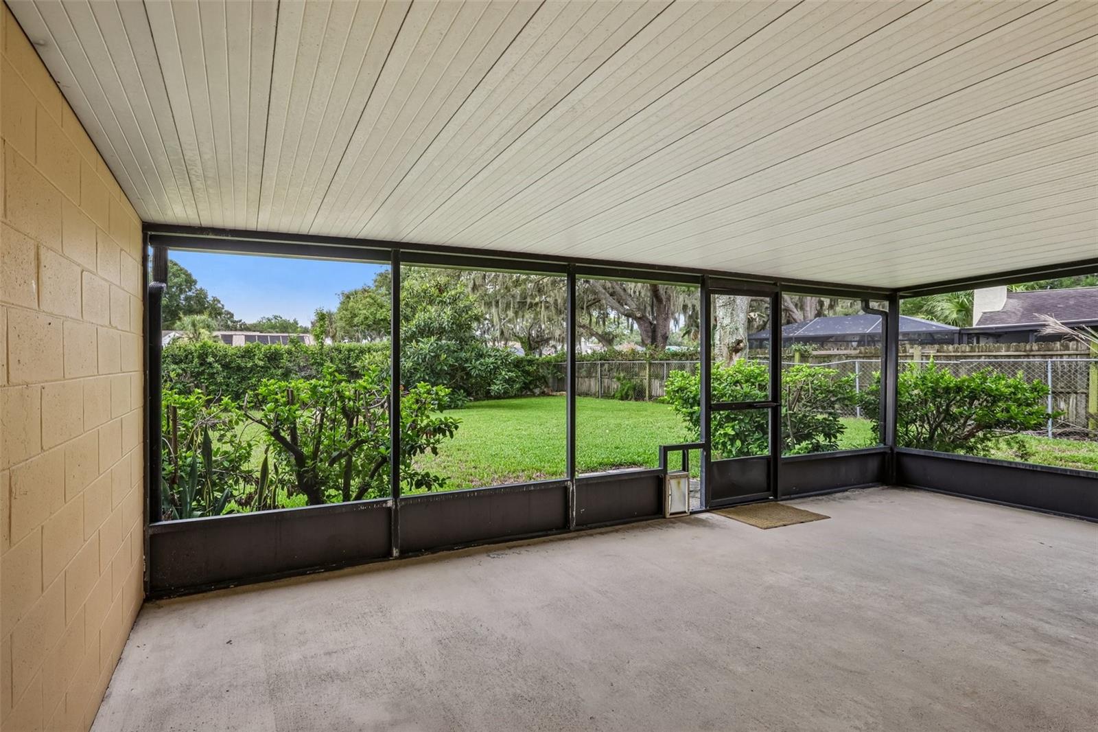 BLOOMINGDALE SEC A UNIT 1V - Residential