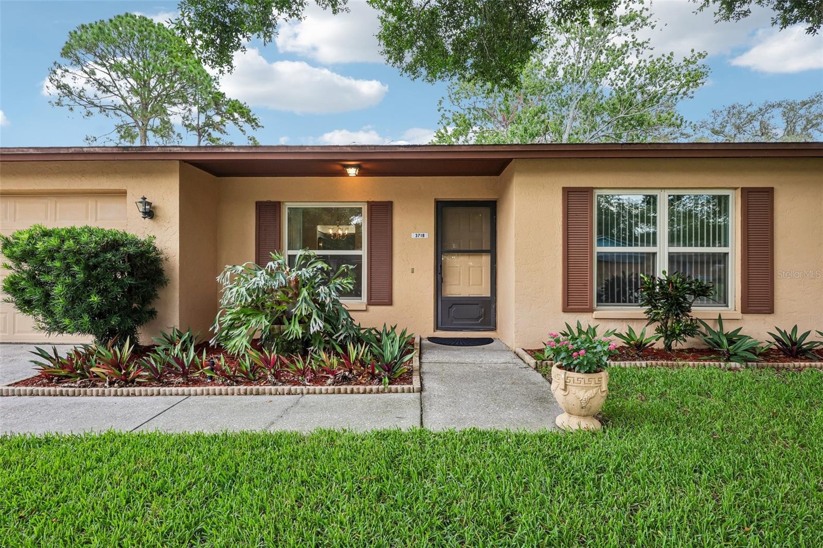 BLOOMINGDALE SEC A UNIT 1V - Residential