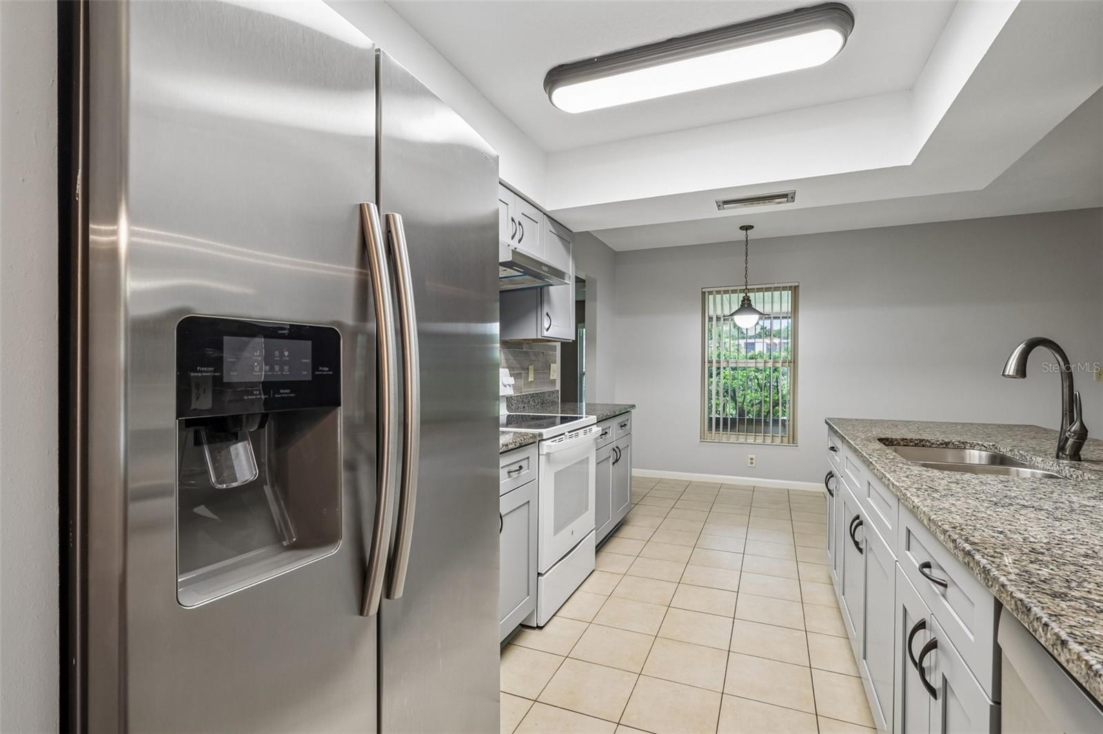 BLOOMINGDALE SEC A UNIT 1V - Residential