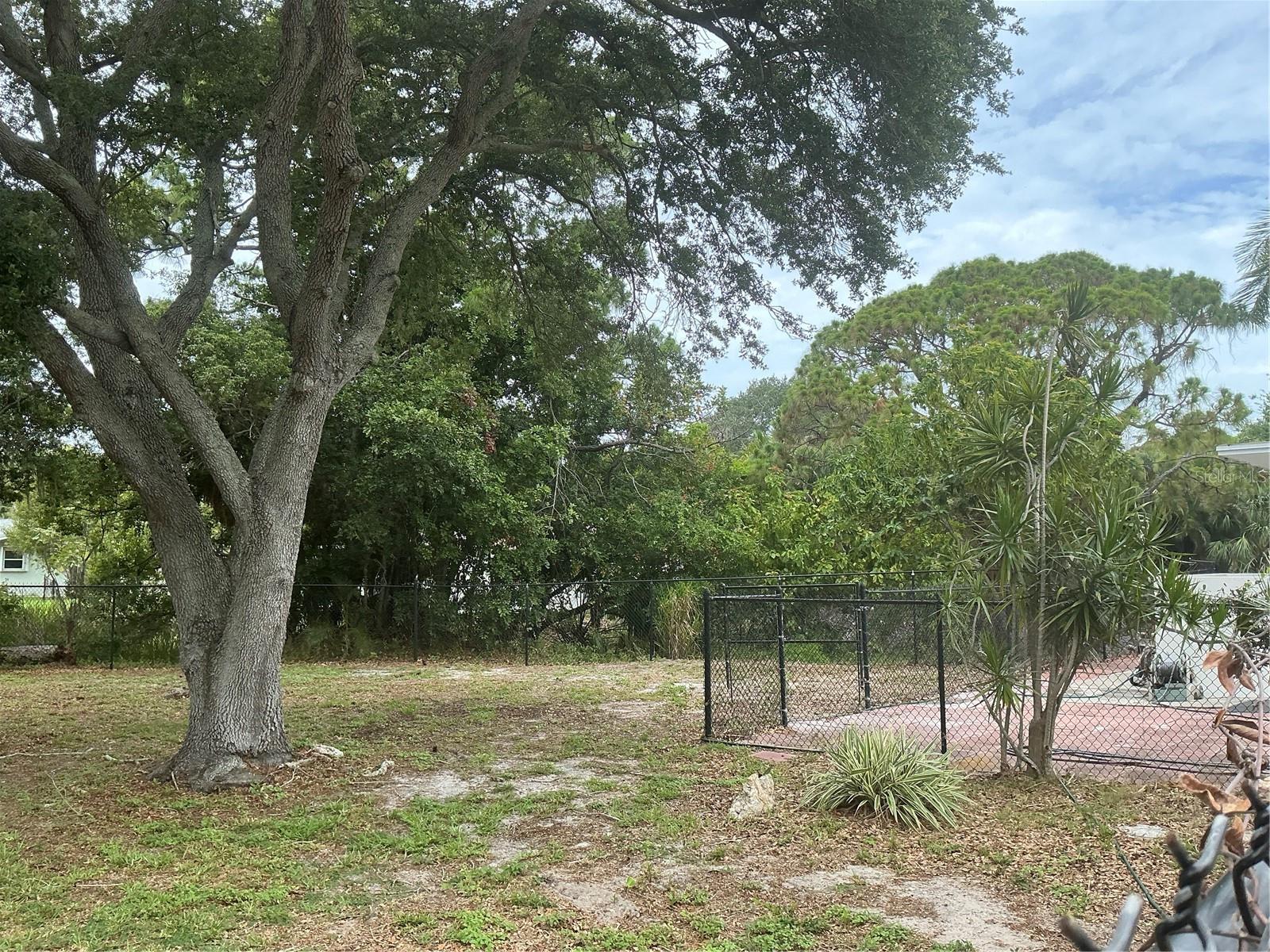 WHITFIELD COUNTRY CLUB ESTATES - Residential