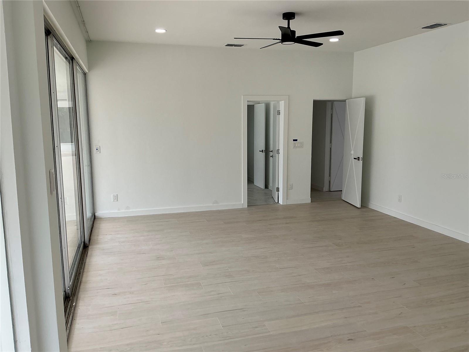 WHITFIELD COUNTRY CLUB ESTATES - Residential