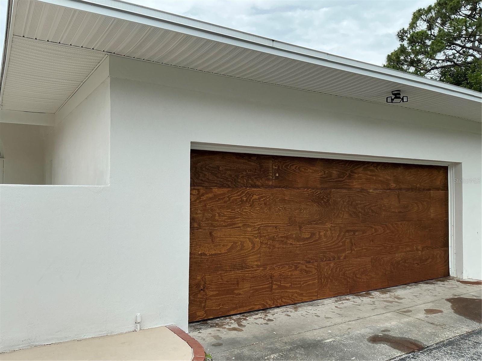 WHITFIELD COUNTRY CLUB ESTATES - Residential