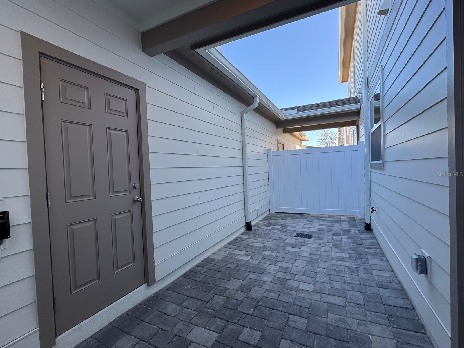 WESLYN PARK PH 2 - Residential Lease